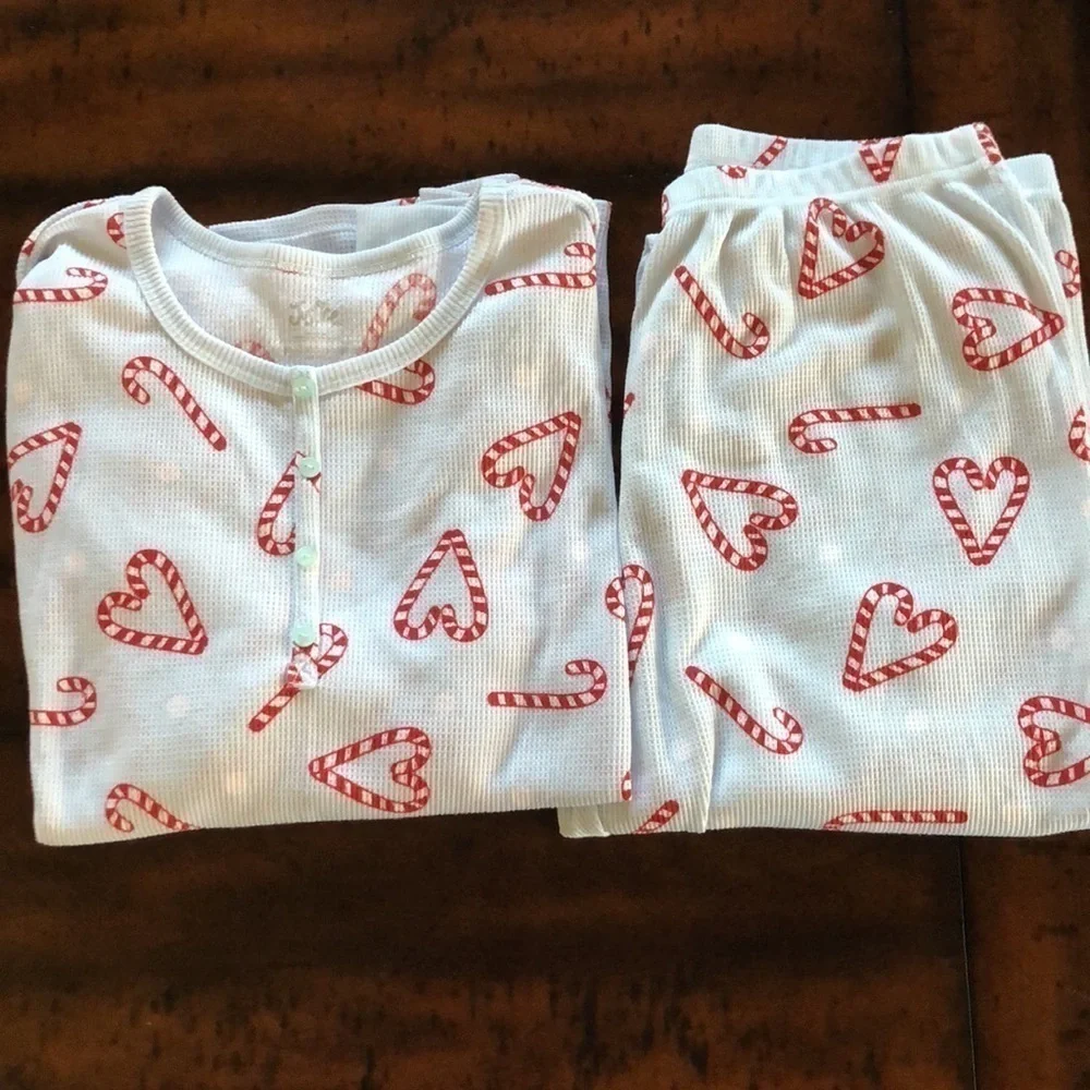 Girls Christmas Pajamas Candy Canes Size Girls18/20 NWOT